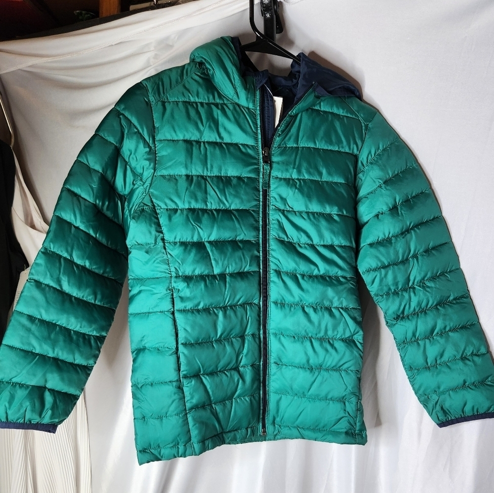 Amazon Essentials Boys Lightweight Water-Resistant Packable Puffer - Size 10 L